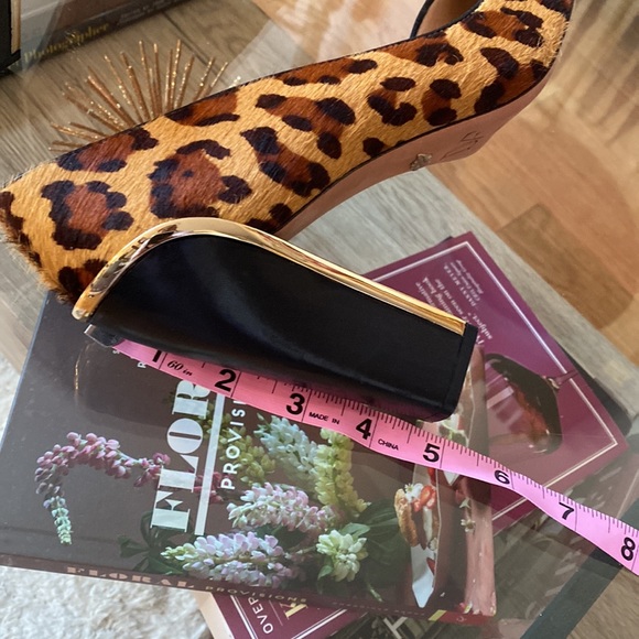 Diane von Furstenberg real fur-dyed calf fur pumps - Picture 11 of 11